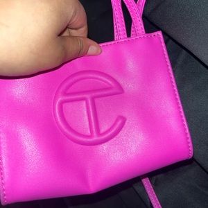 Small Azalea Telfar Bag (Lightly Used)